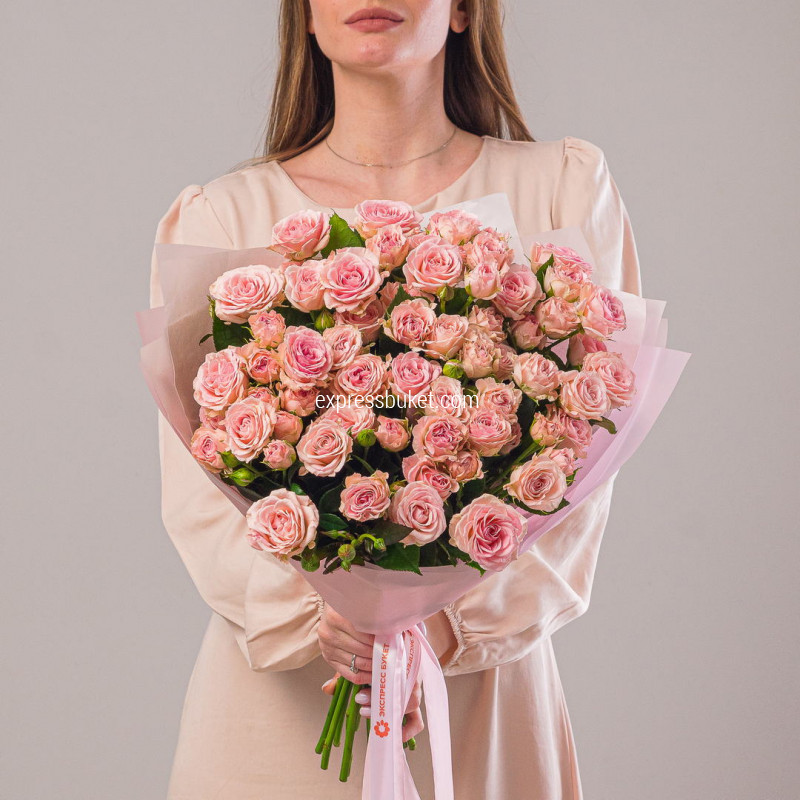 15 кустовых роз