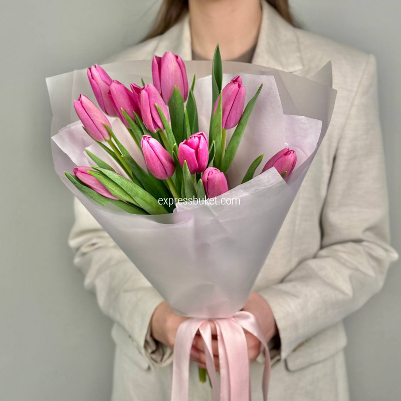 Фиолетовые тюльпаны, 11 шт